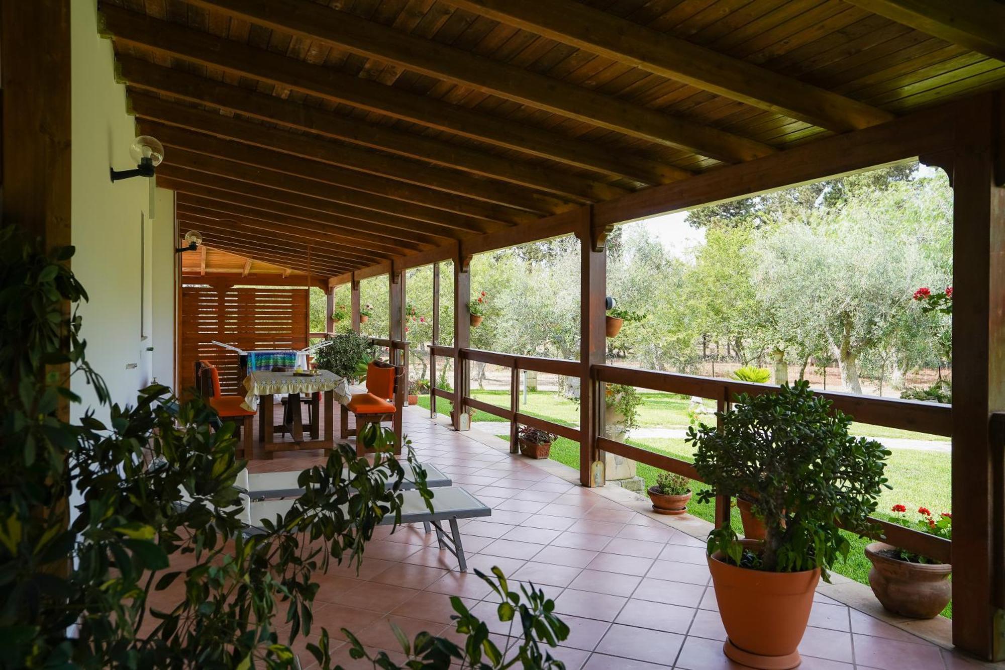 Casa Vacanza Russo Fernando Alimini Exteriör bild
