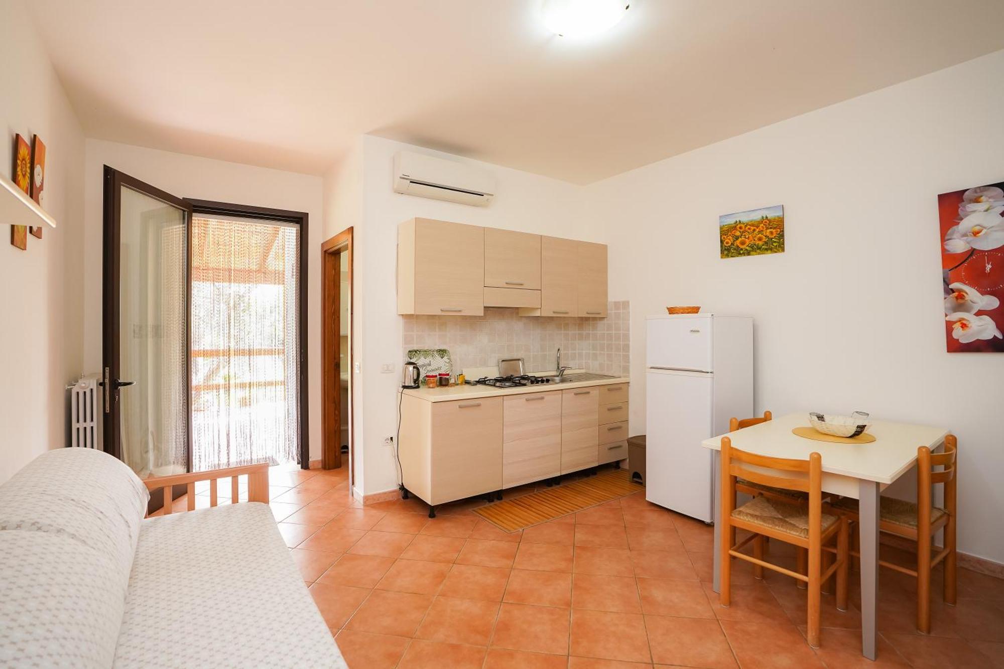 Casa Vacanza Russo Fernando Alimini Exteriör bild